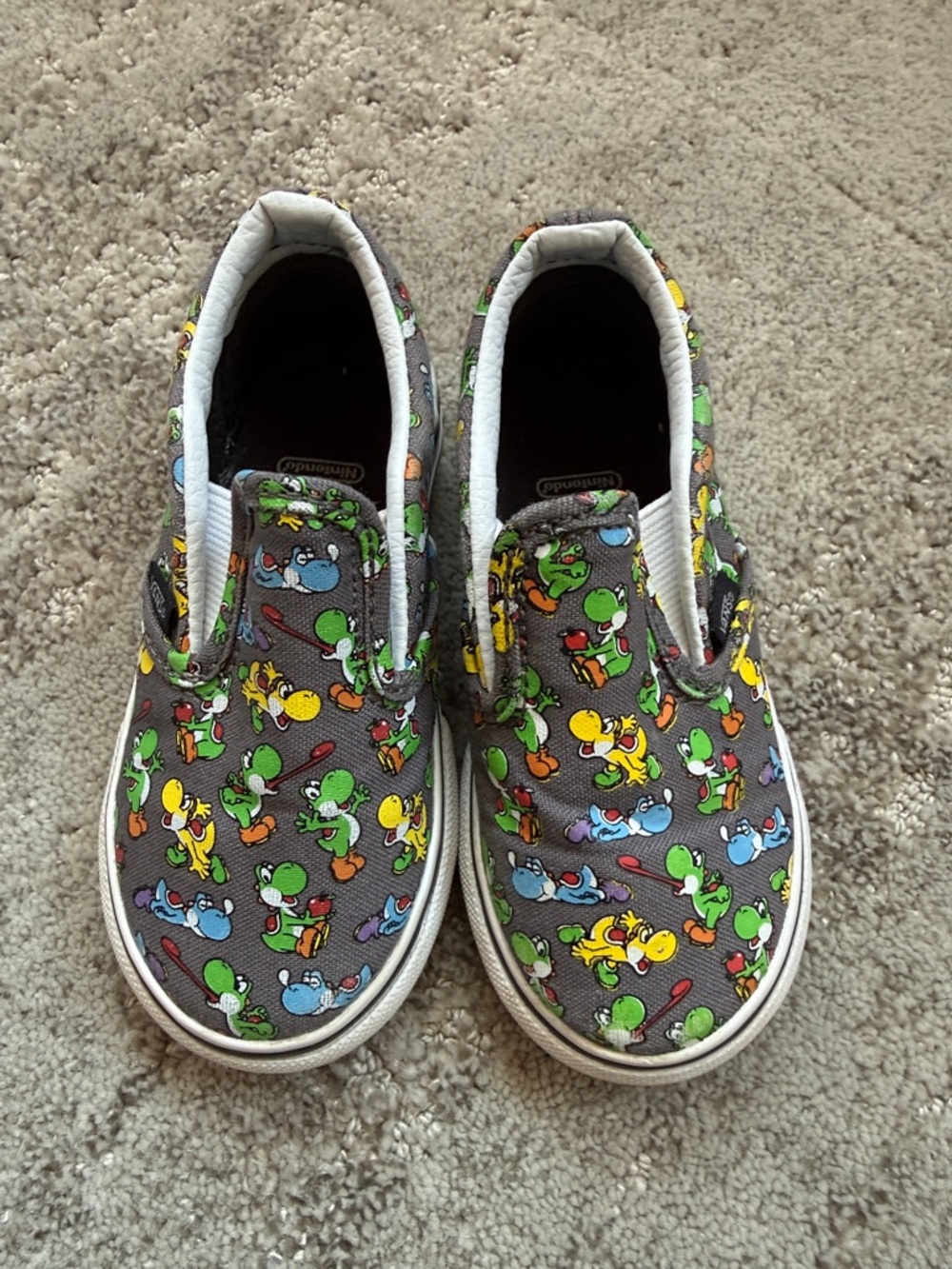 Vans Kids Slip-On Sneakers with Multicolor Yoshi Print - Gray